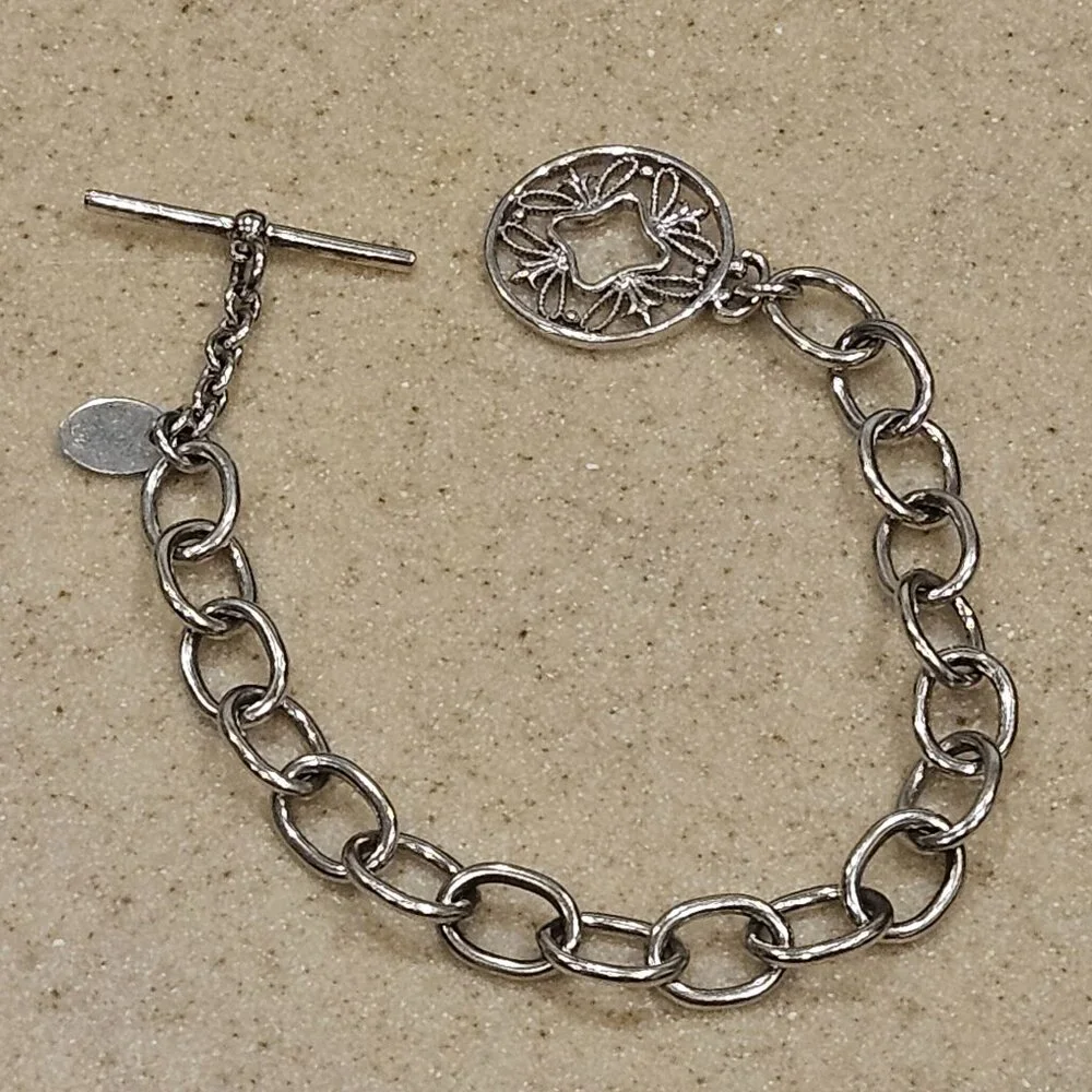 RARE VINTAGE MONICA RICH KOSANN SILVER CHARM ROLO TOGGLE FILIGREE BRACELET